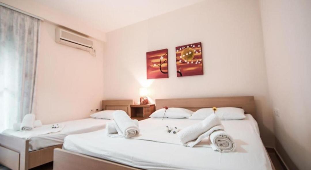 Summer Life Apartments Sarandë Exteriör bild